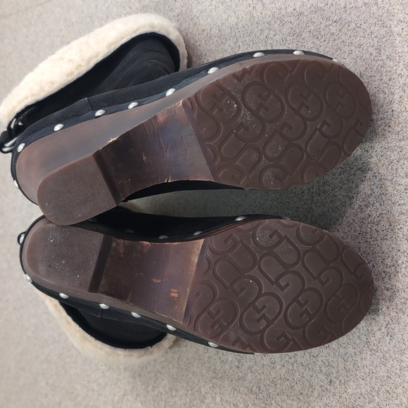 UGG Carnegie Boots, Black suede, wedged heel, adjustable heights sherpa, women 7 - Picture 7 of 12